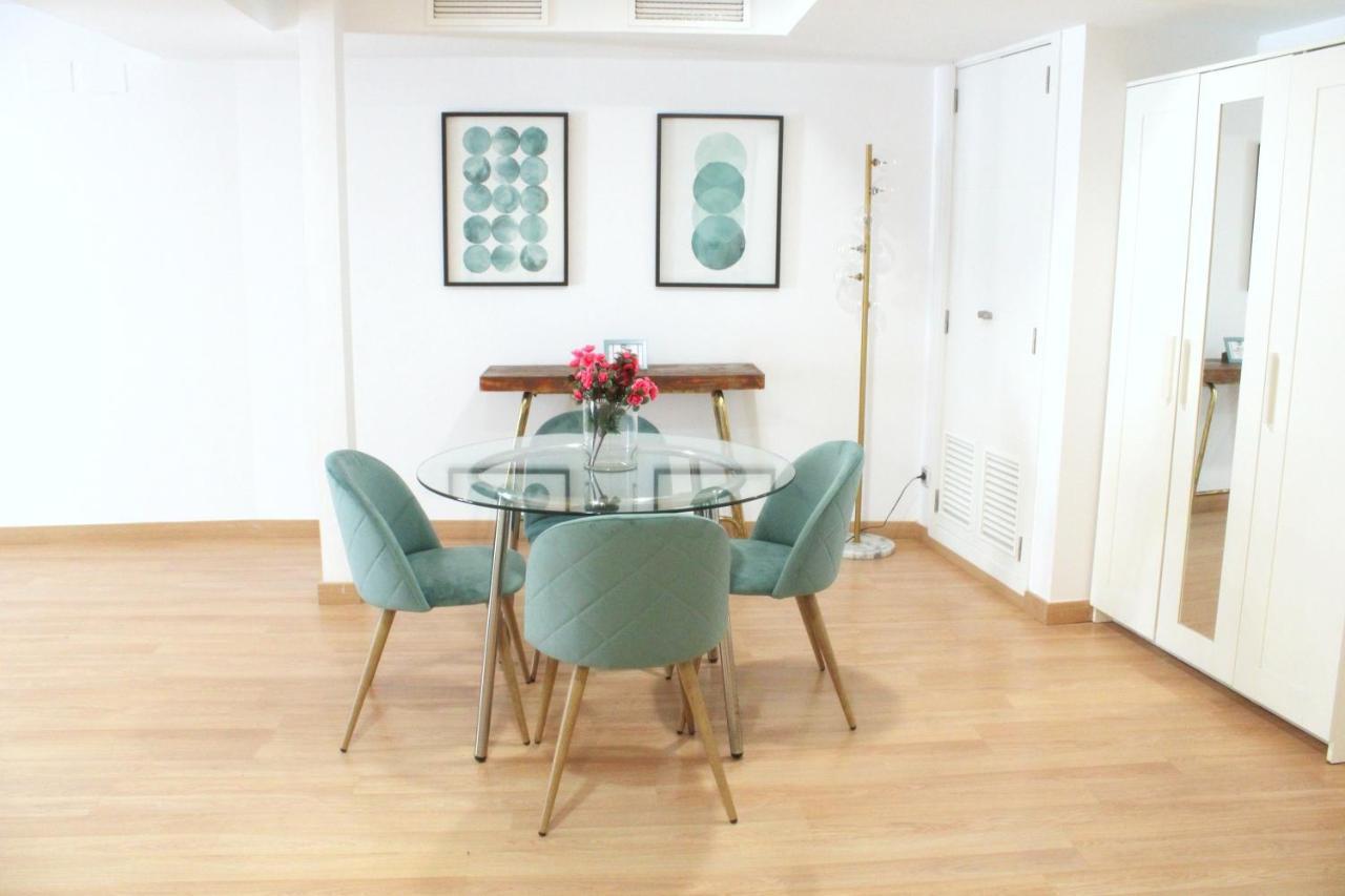 Apartments Ole - Albareda 24 Sevilla Dış mekan fotoğraf