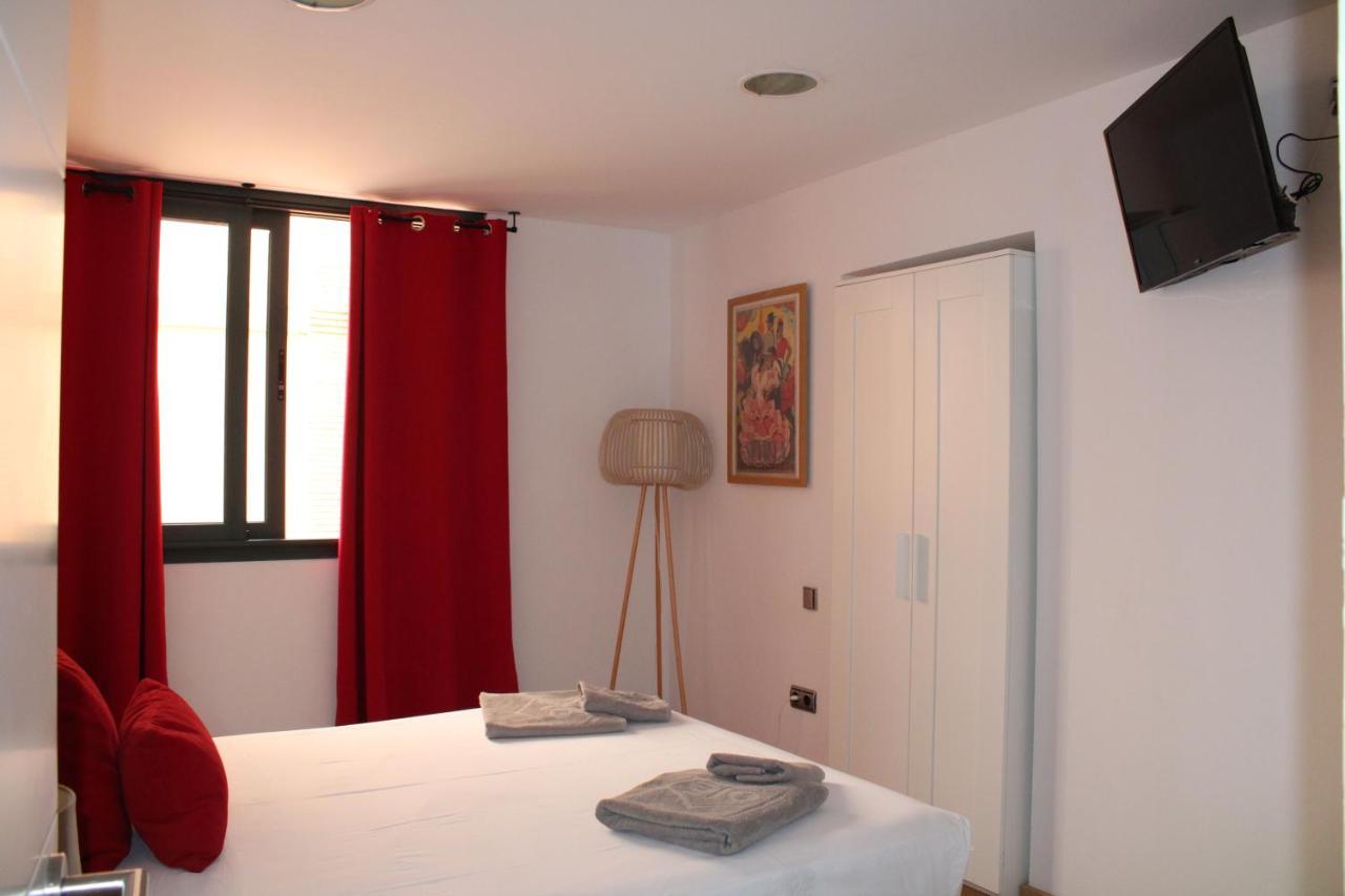 Apartments Ole - Albareda 24 Sevilla Dış mekan fotoğraf