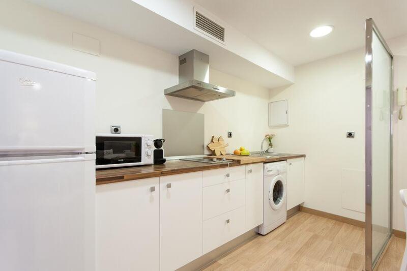 Apartments Ole - Albareda 24 Sevilla Dış mekan fotoğraf